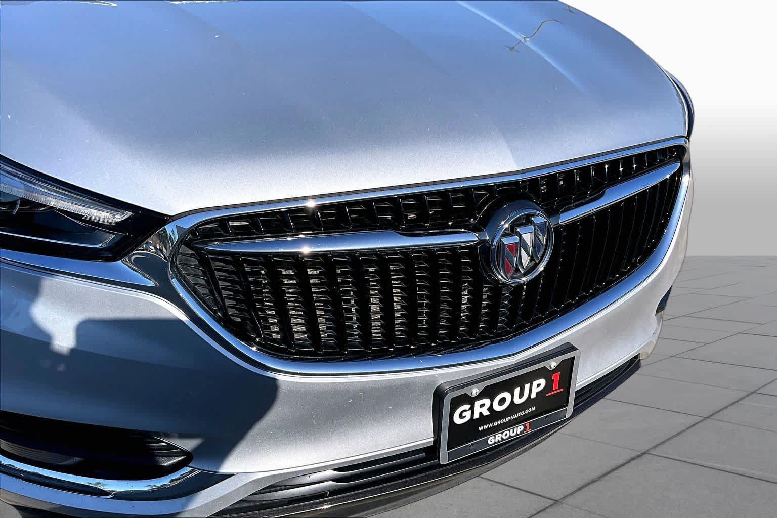 Used 2020 Buick Enclave Essence FWD image 25