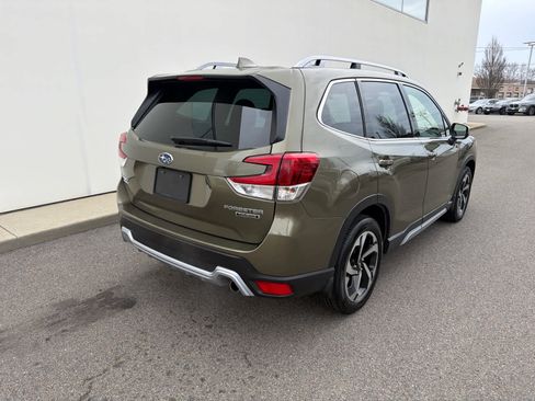 Used 2023 Subaru Forester Touring image 8
