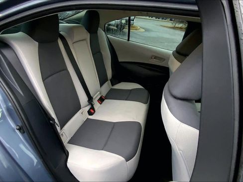 Used 2024 Toyota Corolla LE image 19