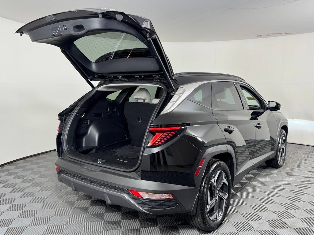 Used 2024 Hyundai Tucson Limited AWD/4WD image 9