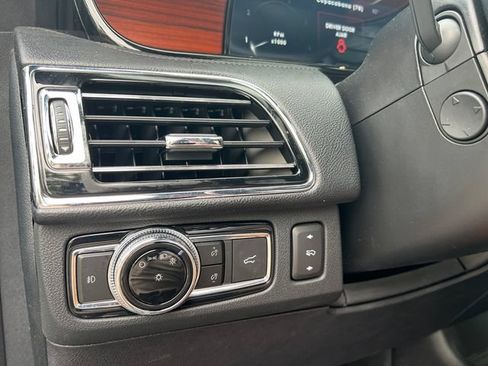 Used 2021 Lincoln Navigator Reserve AWD/4WD image 39