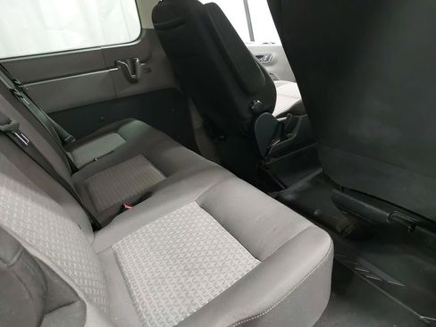 Used 2022 Ford Transit 350 XLT image 11