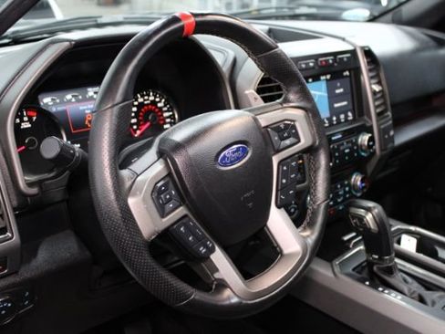 Used 2017 Ford F150 Raptor w/ Equipment Group 802A Luxury AWD/4WD image 22