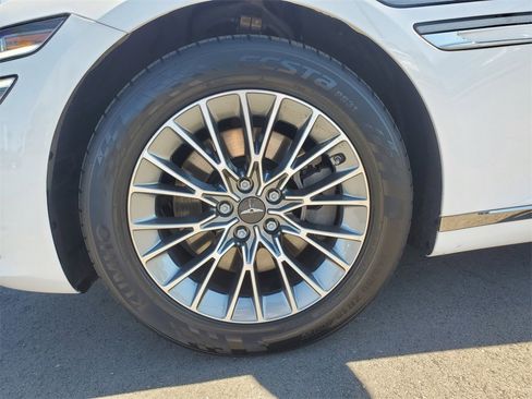 Used 2023 Genesis G80 2.5T image 22