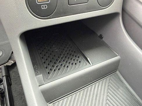 Used 2023 Hyundai Ioniq 5 Limited w/ Cargo Package image 31