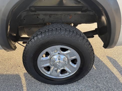 Used 2012 RAM 2500 ST w/ Chrome Appearance Group AWD/4WD image 29