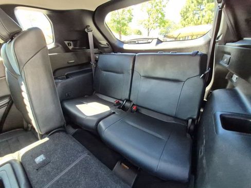 Used 2024 Mitsubishi Outlander SE AWD/4WD image 20