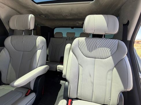 Used 2023 Hyundai Palisade Calligraphy FWD image 10