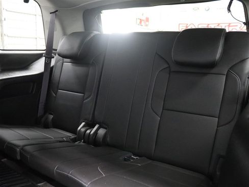 Used 2017 Chevrolet Tahoe Premier AWD/4WD image 18