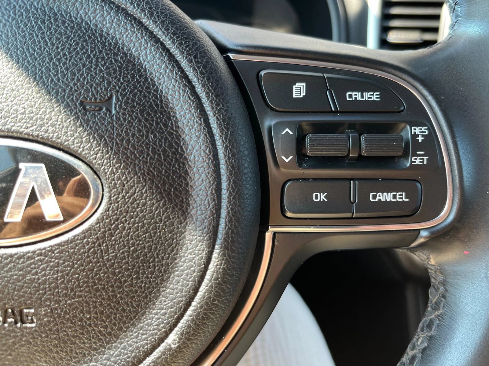 Used 2017 Kia Sportage EX AWD/4WD image 16