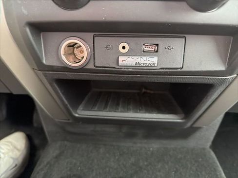 Used 2011 Ford F150 XLT w/ XLT Chrome Pkg image 28