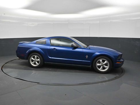 Used 2007 Ford Mustang Coupe RWD image 9