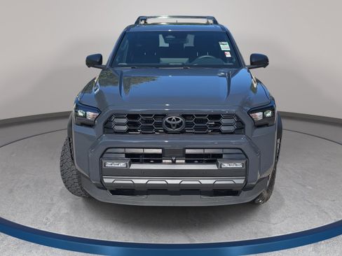 Used 2025 Toyota 4Runner TRD Sport Premium AWD/4WD image 2