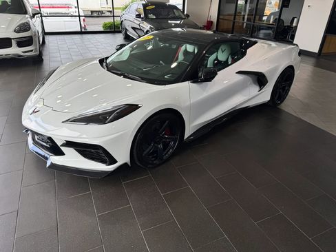 Used 2023 Chevrolet Corvette Stingray Preferred Conv w/ Z51 Performance Package RWD image 42