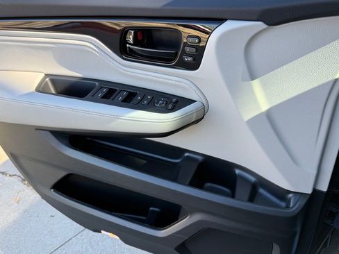 Certified 2025 Honda Odyssey Elite image 35