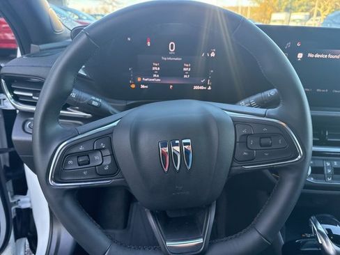 Used 2024 Buick Envista Sport Touring w/ Convenience I Package image 14