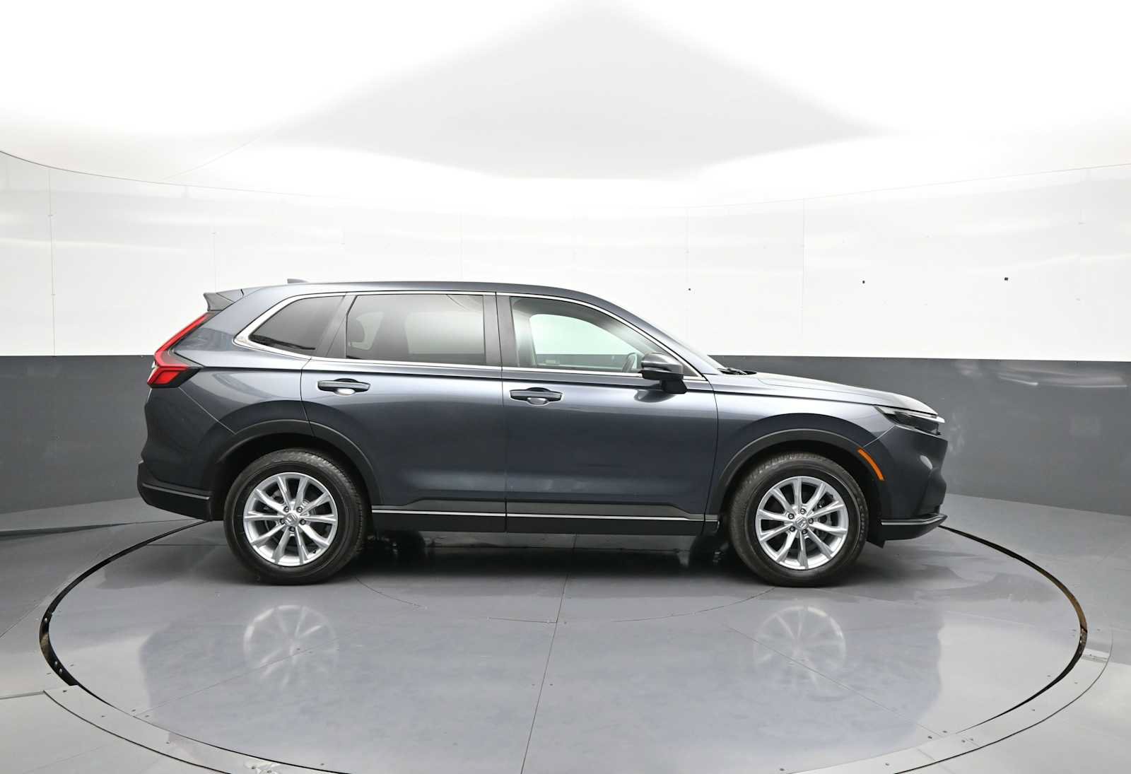 Certified 2024 Honda CR-V EX image 5