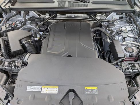 New 2025 Audi Q5 Premium image 15