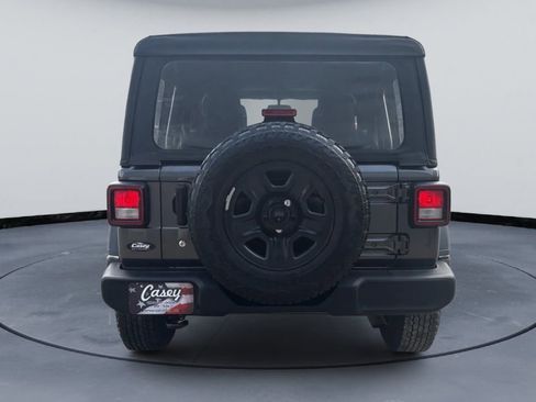 Used 2018 Jeep Wrangler Unlimited Sport AWD/4WD image 10