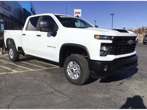 New 2026 Chevrolet Silverado 2500 W/T w/ WT Convenience Package image 3