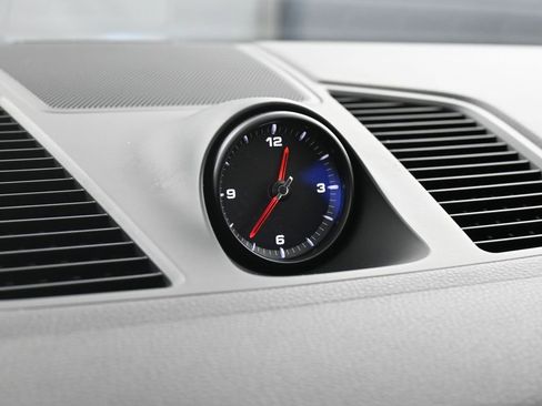 Certified 2021 Porsche Cayenne S image 20