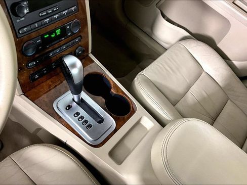 Used 2007 Ford Five Hundred Limited FWD image 14