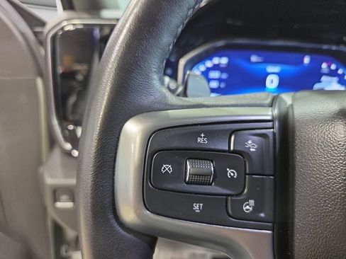 Used 2022 Chevrolet Silverado 1500 LT Trail Boss AWD/4WD image 15