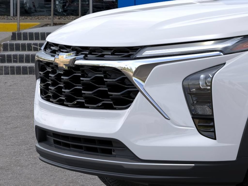 New 2026 Chevrolet Trax LT w/ Driver Confidence Package FWD image 13