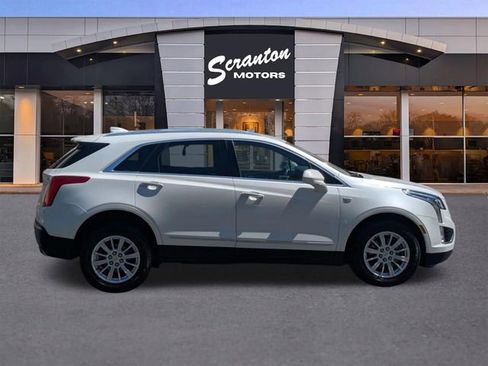 Used 2019 Cadillac XT5 AWD image 6