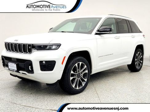 Used 2023 Jeep Grand Cherokee Overland w/ Adv Protech Group III image 1