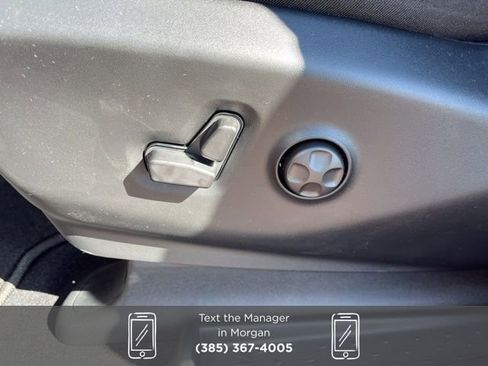 New 2026 Chrysler Pacifica Select image 14