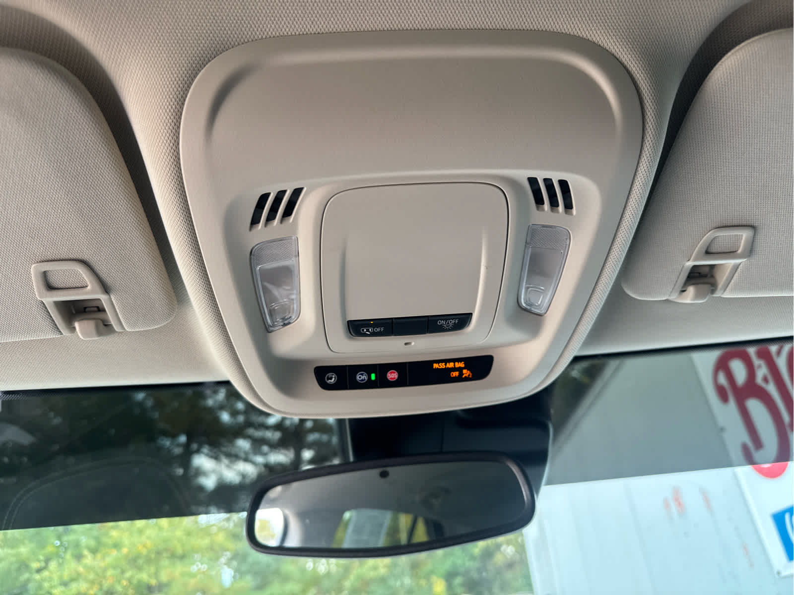 Used 2022 Buick Envision Preferred FWD image 30