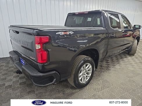 Used 2023 Chevrolet Silverado 1500 RST AWD/4WD image 12