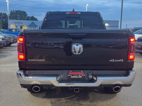 Used 2023 RAM 1500 Laramie AWD/4WD image 6
