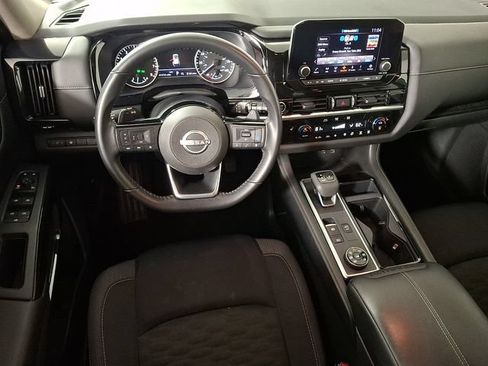 Used 2023 Nissan Pathfinder SV w/ Black Appearance Package AWD/4WD image 2
