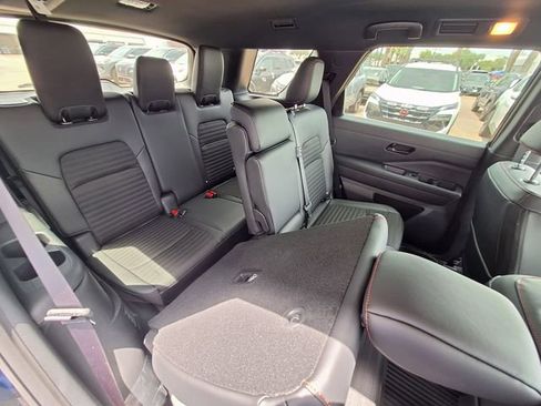 New 2026 Nissan Pathfinder Rock Creek AWD/4WD image 28