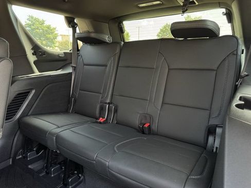 Used 2022 GMC Yukon Denali RWD image 31