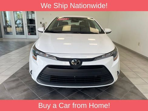 Used 2025 Toyota Corolla LE FWD image 3