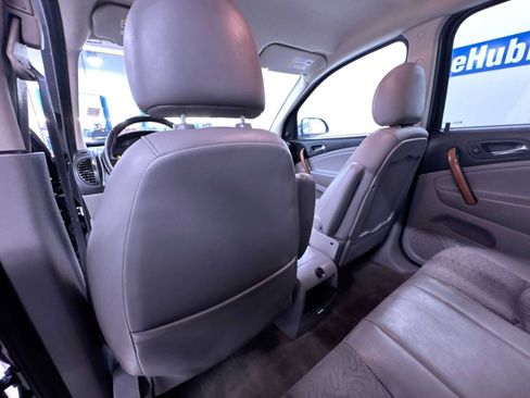 Used 2006 Saturn Vue 2WD V6 image 32