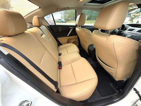 Used 2010 MAZDA MAZDA3 s Grand Touring FWD image 5