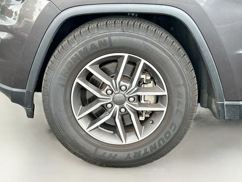 Used 2021 Jeep Grand Cherokee Limited RWD image 32