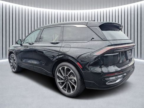 New 2026 Lincoln Nautilus Black Label image 5