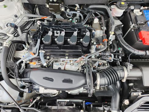 Used 2025 Honda Accord SE image 9