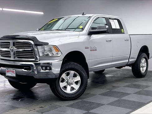 Used 2015 RAM 2500 Lone Star image 12
