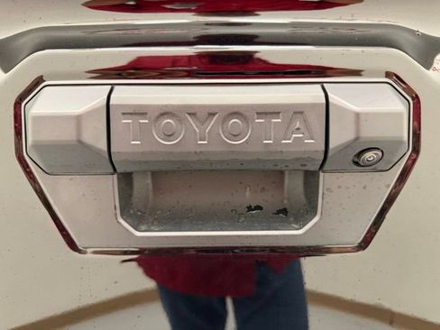New 2026 Toyota Tacoma TRD Off-Road AWD/4WD image 33