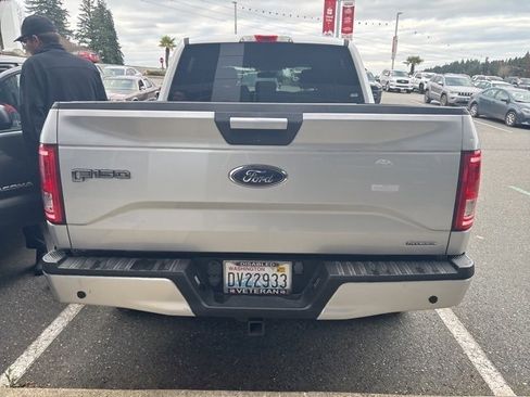 Used 2015 Ford F150 XLT w/ Equipment Group 301A Mid image 25