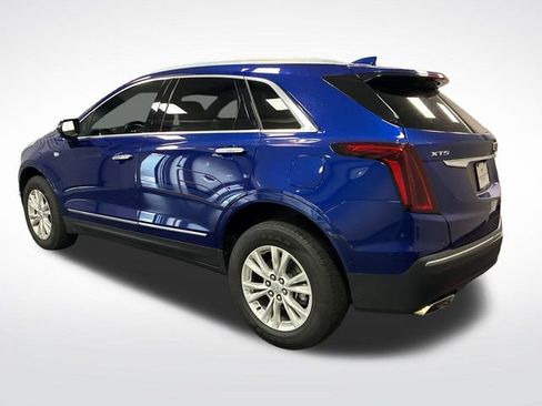 Used 2023 Cadillac XT5 Luxury FWD image 3