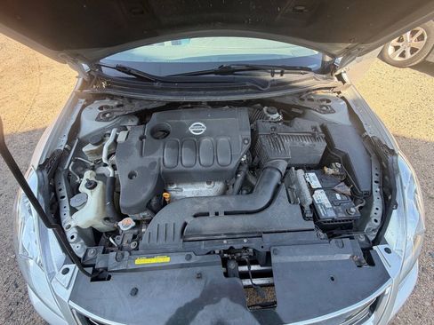 Used 2012 Nissan Altima 2.5 SL w/ 2.5SL Pkg FWD image 39