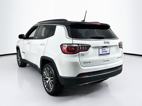 Used 2023 Jeep Compass Limited w/ Elite Group AWD/4WD image 7
