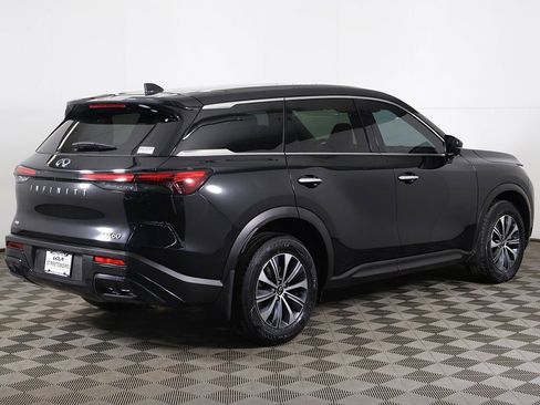 Used 2025 INFINITI QX60 Pure image 10